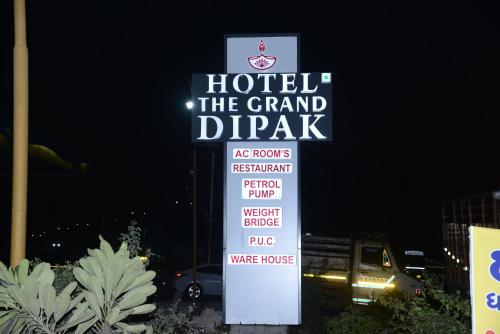 HOTEL THE GRAND DIPAK