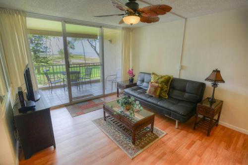Menehune Shores 225 - Ocean Front 2-Bedroom Air-Conditioned Condo with a Tremendous View - image 6