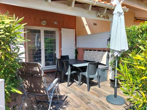 Jolie villa plein sud, 2 chambres, 5 à 6 couchages, à 250 m de la plage -residence securisee piscine commune LRMA20B - Location, gîte - Portiragnes