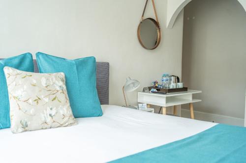 Brighton Marina House Hotel - image 12