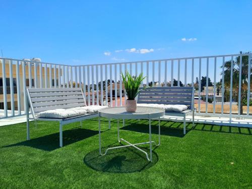 Pervolia Paradise apartment 02 with Kosher restaurant
