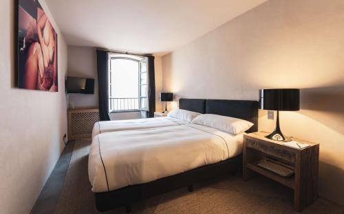 Deluxe Apartment image 5