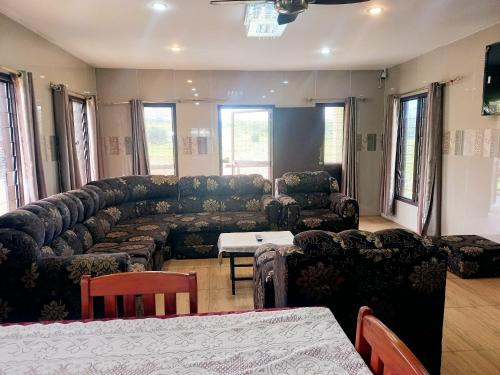 3 Bedroom Sharing Holiday Home