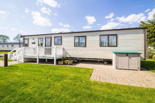 Brilliant Caravan For Hire At Caister Haven Holiday Park In Norfolk Ref 30011h