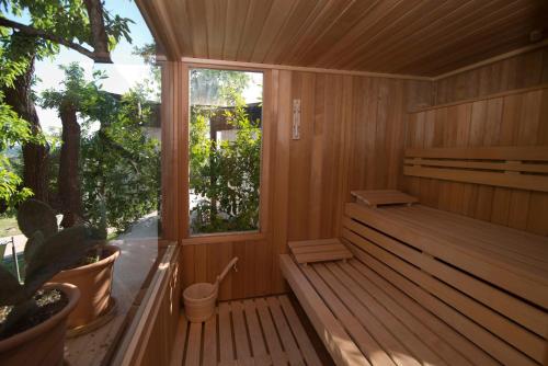 Cases de Son Barbassa Hotel & Restaurant - image 3