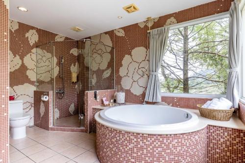 Flower Happiness Homestay - 화장실