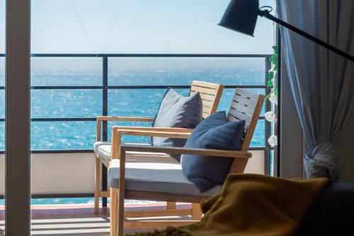 VB Bellavista 2BDR Stunning Seaviews - Tap to explore photos