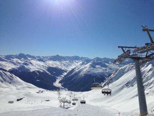 運動及活動, 金森公寓 (Ginseng) in 達禾斯沃爾夫岡