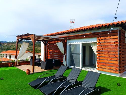  Salonikiou Beach Apartments in Agios Nikolaos