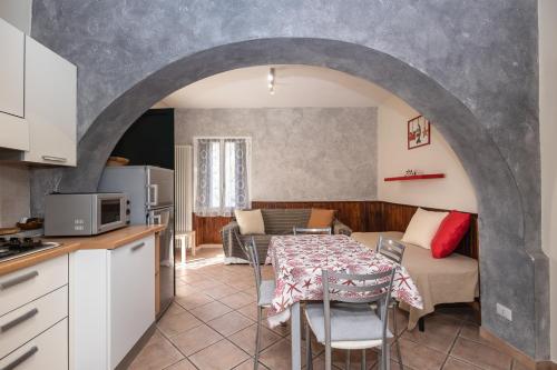 Veggia Butega in Diano San Pietro
