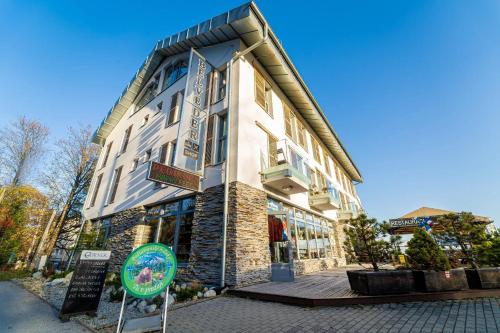 Buitenkant, Aparthotel Belveder in Tatranska Lomnica