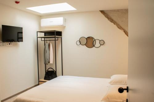 1 double bed