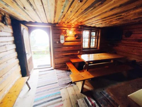 Stanleyowka klimatyczny domek w Gorcach in 洛普茲什納