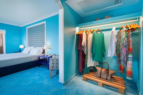 1 queen bed