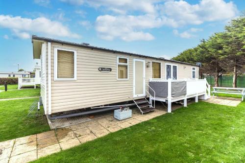 Brilliant 8 Berth Caravan At Haven Caister Holiday Park In Norfolk Ref 30024d