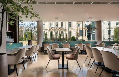 餐廳, 布加勒斯特市中心萊昂納多酒店 (Leonardo Hotel Bucharest City Center) in 布加勒斯特市中心