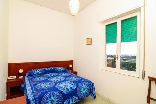 Hotel Riviera - main image