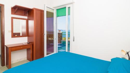 Hotel Riviera - image 8