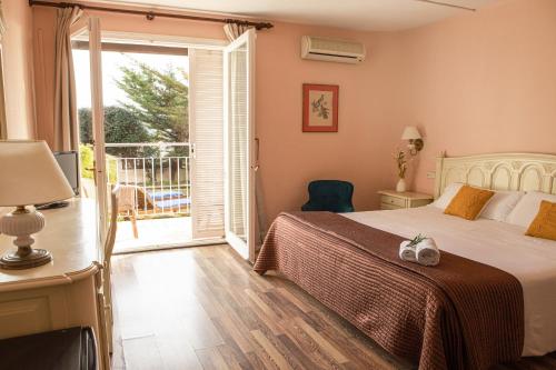 2 twin beds