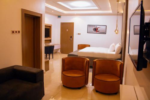 Moratel Hotels — Photo 2