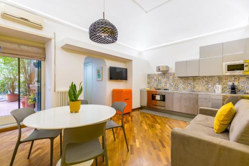 Casa Fiorita alla Riviera by Napoliapartments
