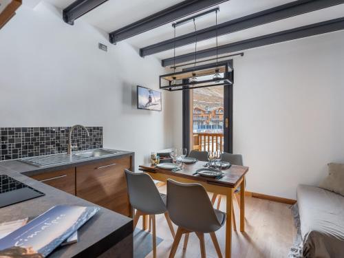 Appartement Val Thorens, 3 pièces, 6 personnes - FR-1-640-8 Val Thorens