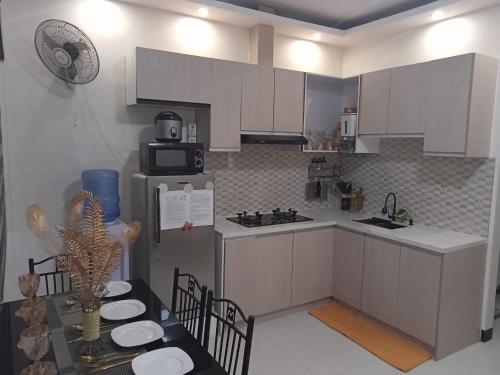 TMD COMFORTABLE TRANSIENT HOUSE IN STO.TOMAS BATANGAS (UNIT 1) TMD COMFORTABLE TRANSIENT HOUSE IN STO.TOMAS BATANGAS (UNIT 1)