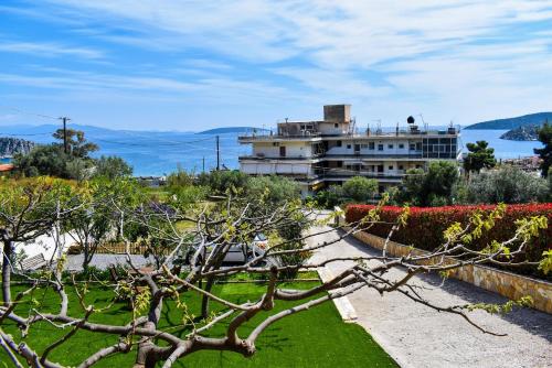 Belvedere Rare&Peaceful 2BR home+stunning sea view