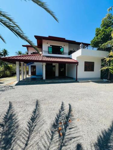 Minamuthu Villa