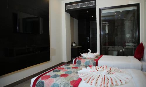 Standard Double Room image 4