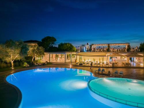 Trezene Village - image 2