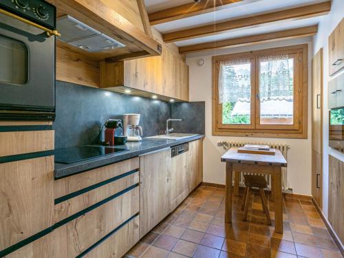 Appartement La Clusaz, 4 pièces, 8 personnes - FR-1-437-18