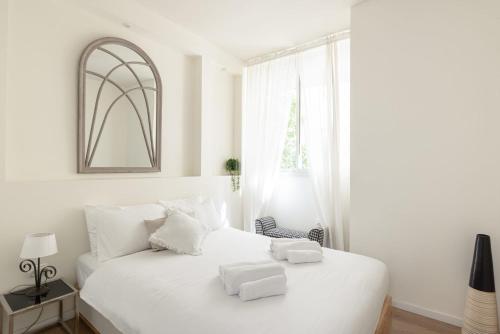 Cosy & Design 2BR near Shuk Hacarmel, Тель-Авив (фото 10)
