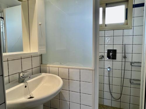Apartment image 10