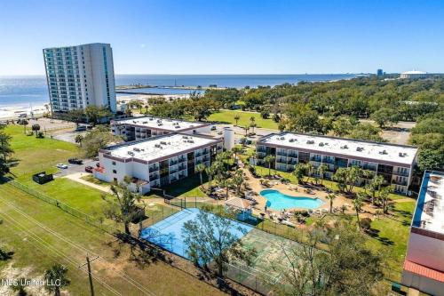 Biloxi Beach Condo-B