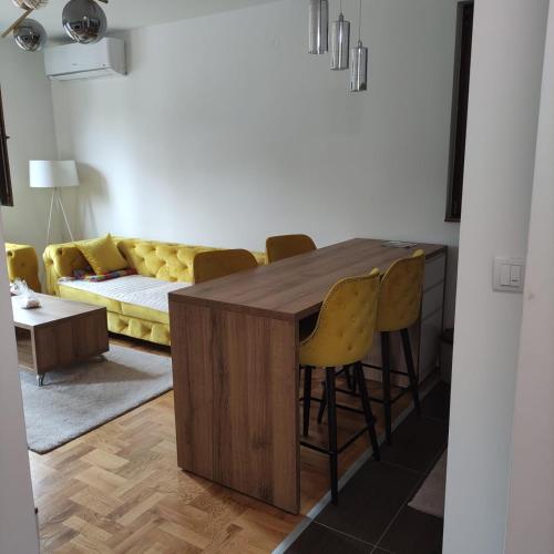 Zlatiborski konaci K32