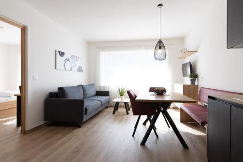 Superior One-Bedroom Apartment with Balcony