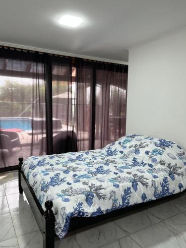 One-Bedroom Apartment image 10