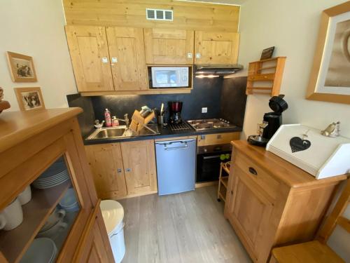 Appartement cosy avec balcon et parking, proche piste in La Chapelle-d'Abondance