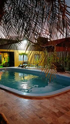 Refúgio Família Rossett em Itapoá - Casa fantástica c piscina p 18 pessoas