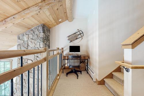 Vermont Mountain Chalet in Stratton (VT)