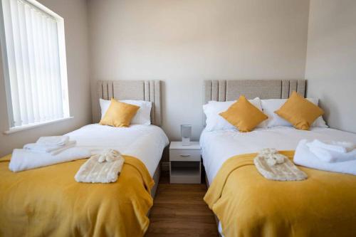 New Street Corner in 鄧吉文