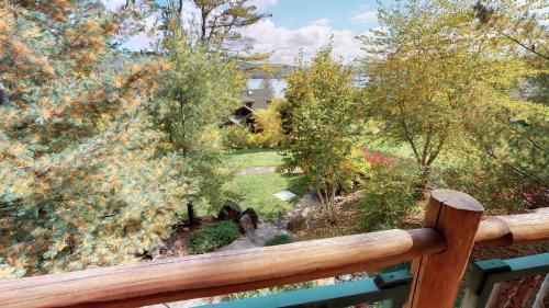 Cayuga Lodge South - image 4