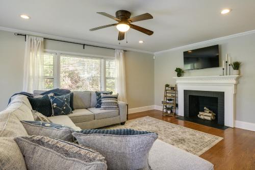 Fayetteville Vacation Rental - 1 Mi to Downtown!