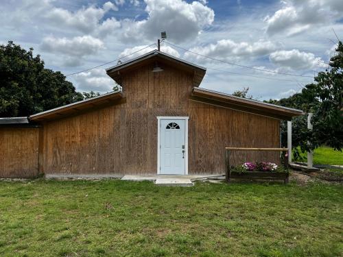 Maria's Tiny Barn