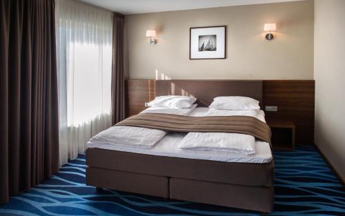 1 double bed