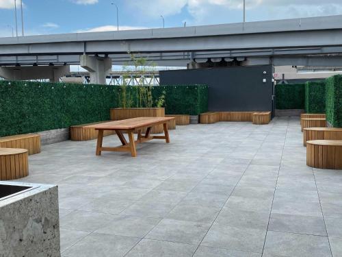 The Lola by Sextant - main image