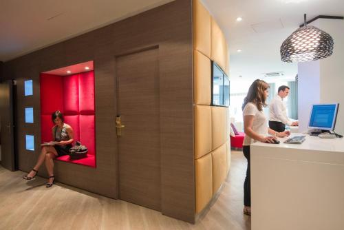 メルキュル ニース セントレ グリマルディ ホテル