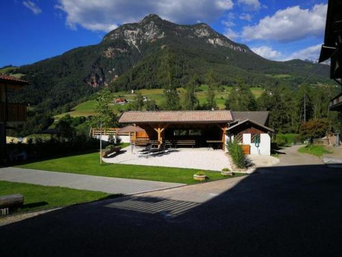 Ferienwohnung Rosengarten am Manötscherhof