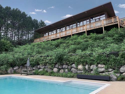 Le Grand Chalet by Rendez-Vous Mont-Tremblant